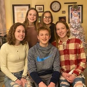 Meet your Posher, Joann